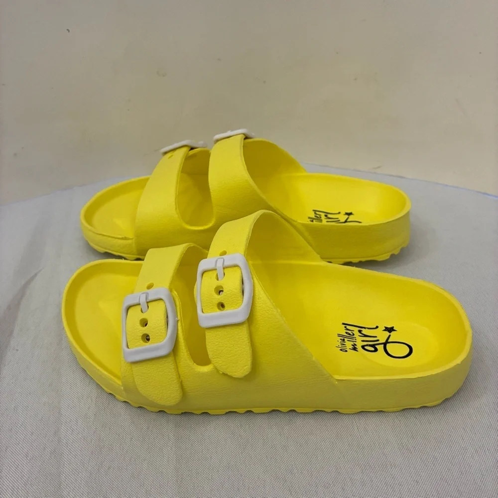 Olivia Miller Girls Yellow Double Buckle Slide Sandals Size 1